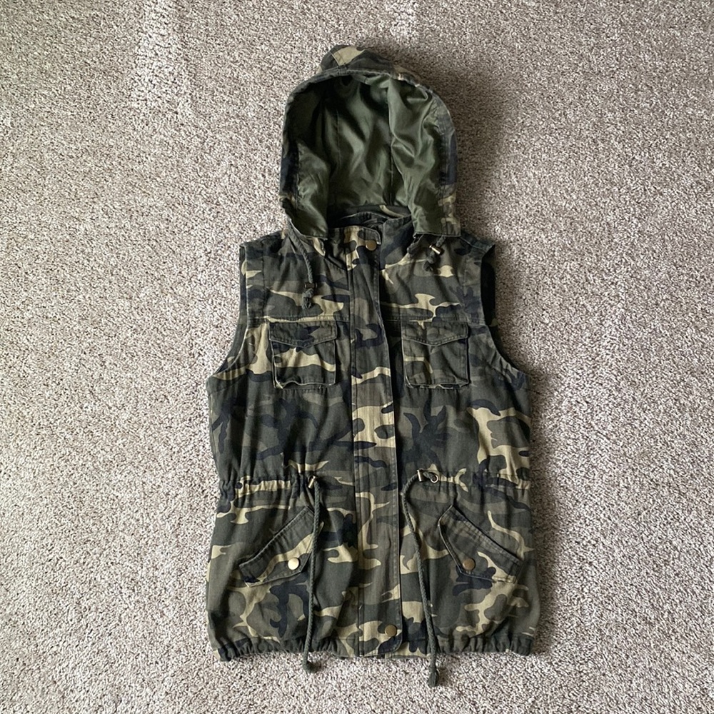 Fashionomics Camo Denim Utility Vest